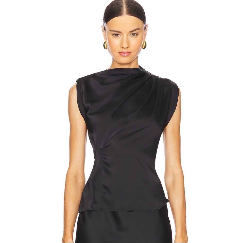 L'Academie Adira Top in Black